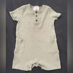 Baby romper